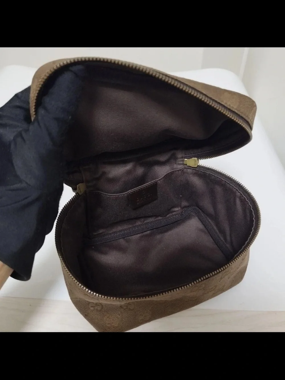 Gucci toiletry pouch